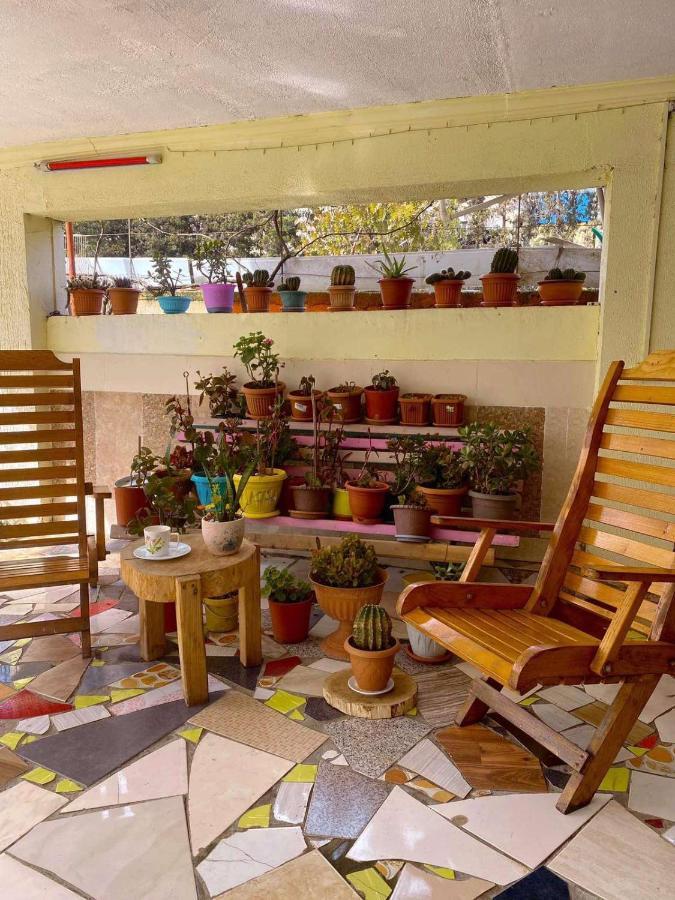 Guest House Mari อูเรคี ภายนอก รูปภาพ