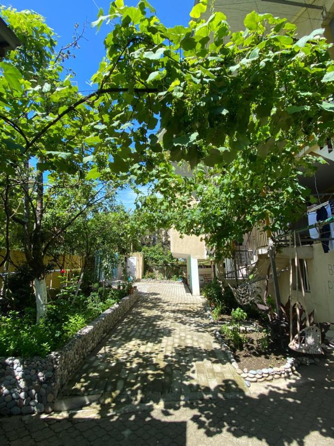 Guest House Mari อูเรคี ภายนอก รูปภาพ