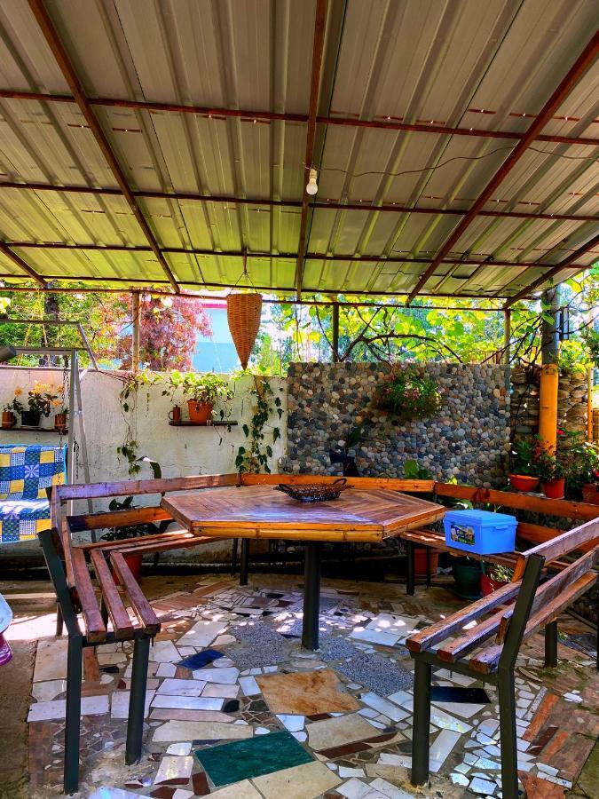 Guest House Mari อูเรคี ภายนอก รูปภาพ